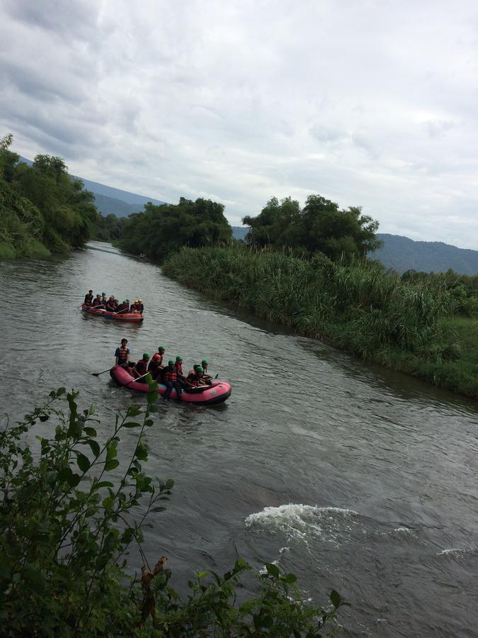 Phoohongsa Resort 나콘나욕 외부 사진